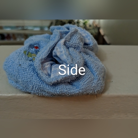 3-6 months wonder nation Blue fuzzy slippers - Picture 4 of 4